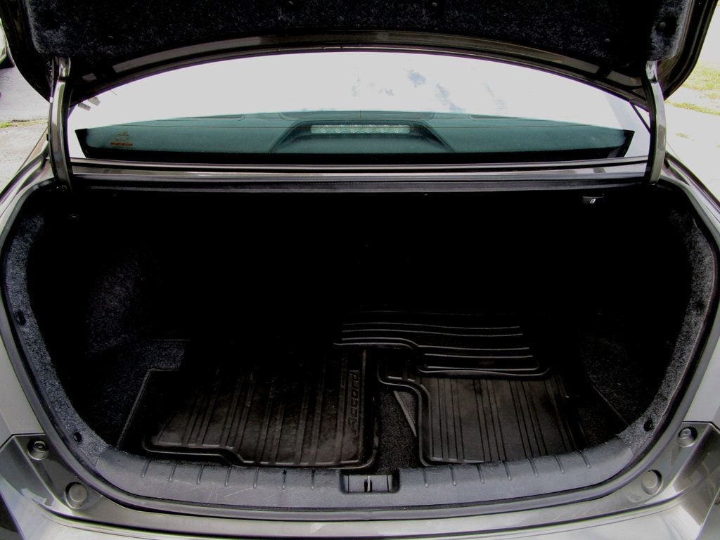 2013 Honda Accord EX-L photo 23