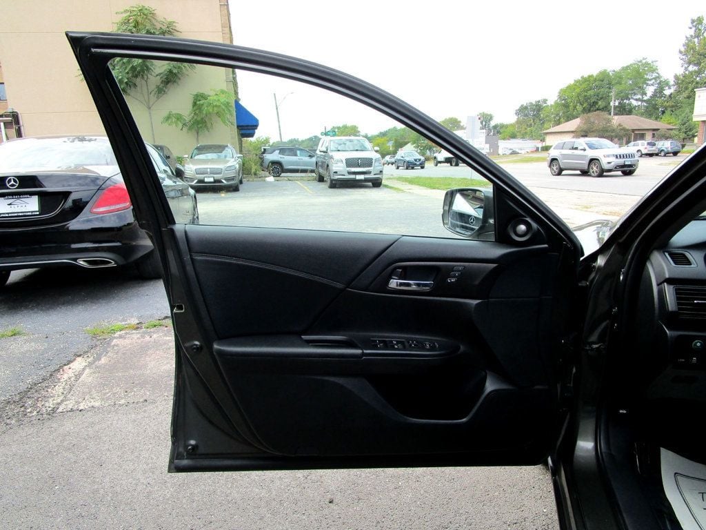 2013 Honda Accord EX-L photo 28