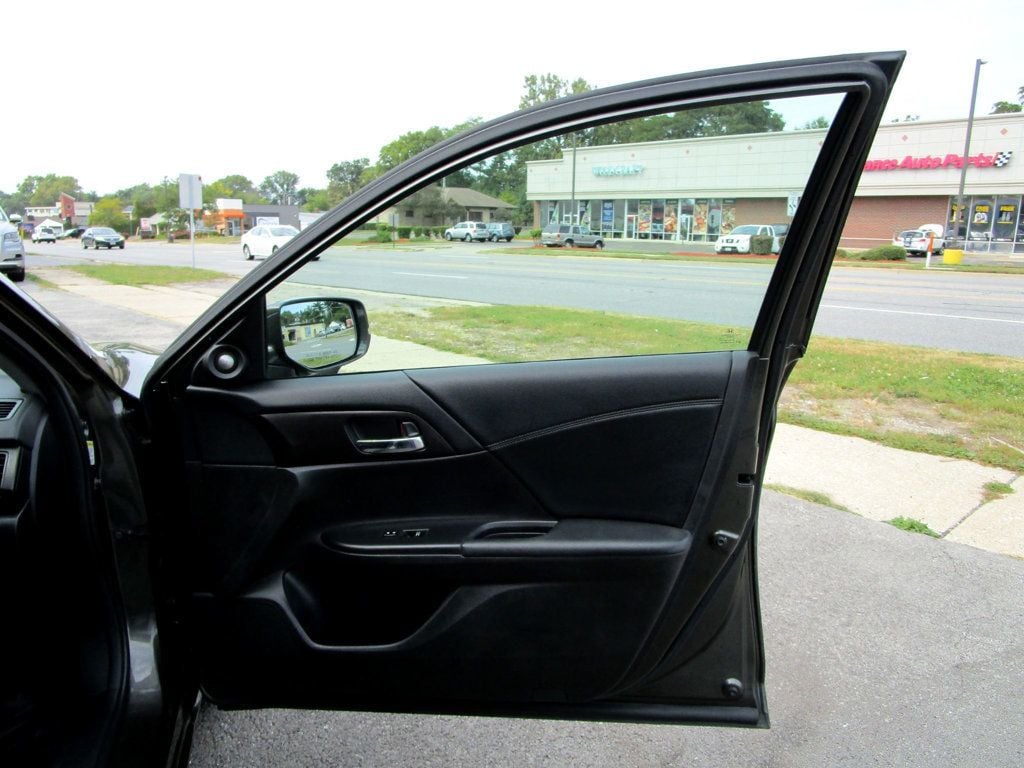 2013 Honda Accord EX-L photo 29