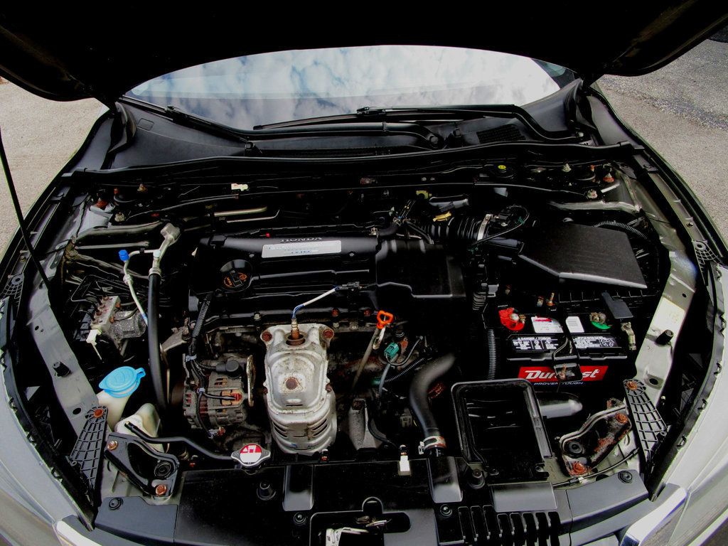 2013 Honda Accord EX-L photo 30
