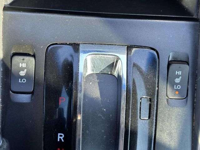 2013 Honda Accord Sedan 4dr I4 CVT EX-L w/Navi - 22985462 - 28