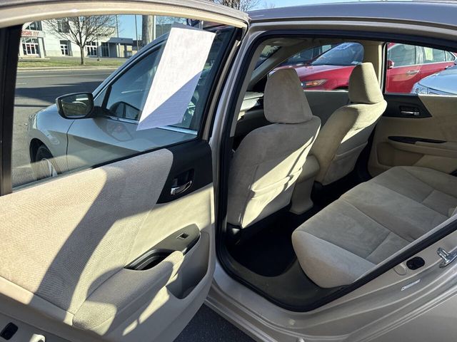 2013 Honda Accord Sedan 4dr I4 CVT LX - 23003237 - 15