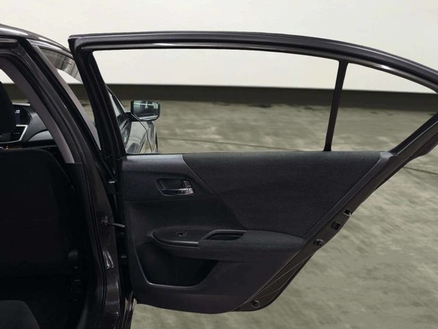 2013 Honda Accord Sedan 4dr I4 CVT LX - 23015322 - 16