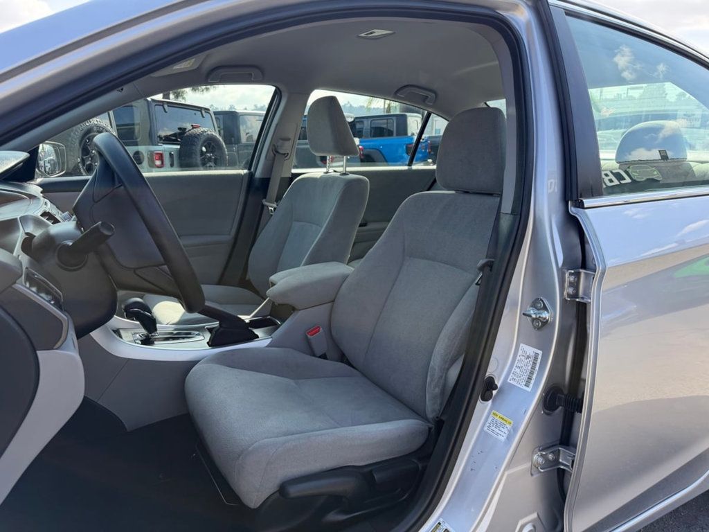 2013 Honda Accord Sedan 4dr I4 CVT LX - 22981397 - 12