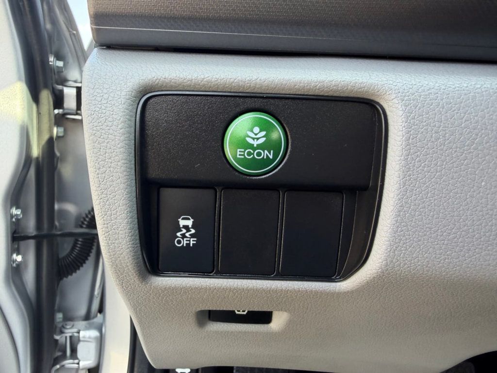 2013 Honda Accord Sedan 4dr I4 CVT LX - 22981397 - 13