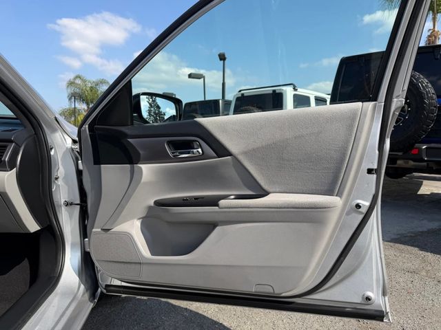 2013 Honda Accord Sedan 4dr I4 CVT LX - 22981397 - 21