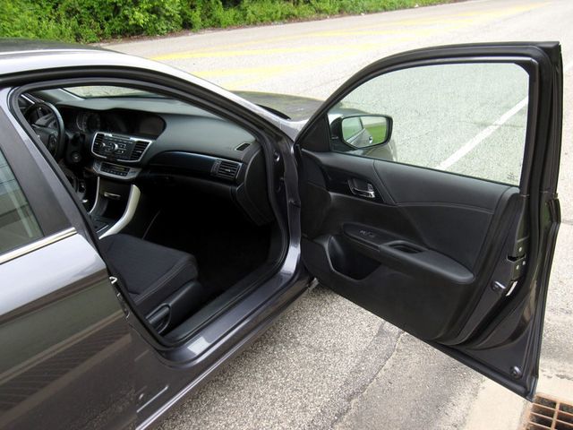 2013 Honda Accord Sedan 4dr I4 Manual Sport - 23022194 - 19