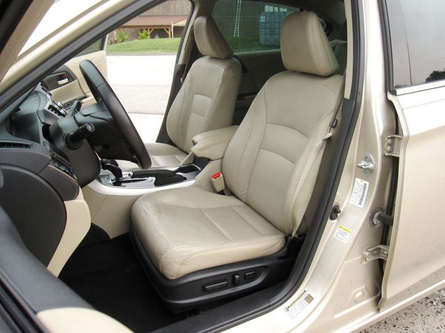 2013 Honda Accord Sedan 4dr V6 Automatic EX-L - 22896180 - 17