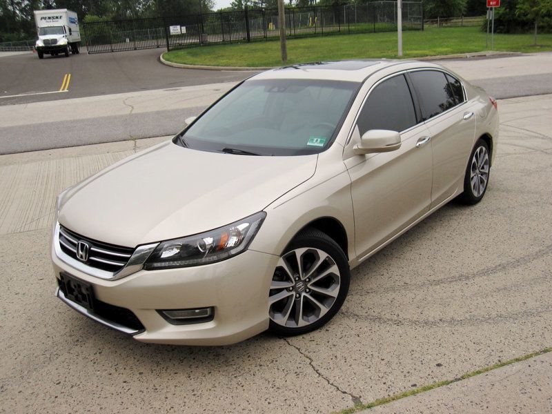2013 Honda Accord V6 EX-L photo 4