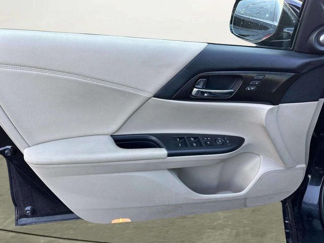 2013 Honda Accord Sedan 4dr V6 Automatic EX-L - 22985453 - 10