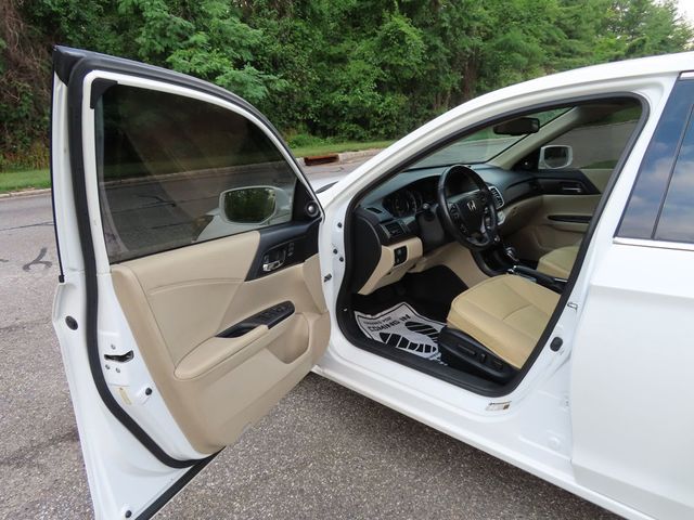2013 Honda Accord Sedan 4dr V6 Automatic Touring - 23047420 - 16