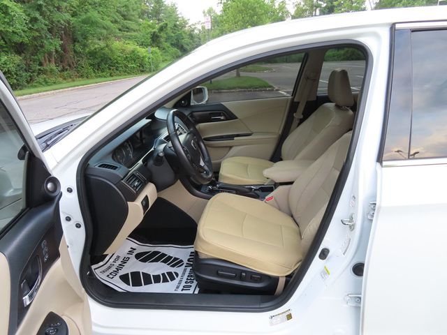2013 Honda Accord Sedan 4dr V6 Automatic Touring - 23047420 - 17