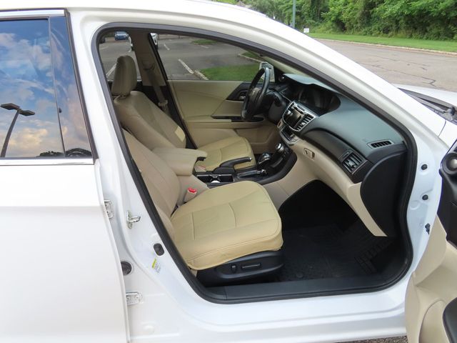 2013 Honda Accord Sedan 4dr V6 Automatic Touring - 23047420 - 20