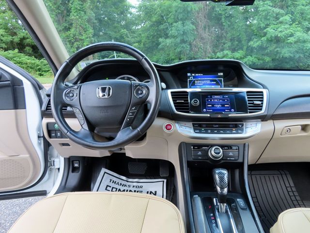 2013 Honda Accord Sedan 4dr V6 Automatic Touring - 23047420 - 30