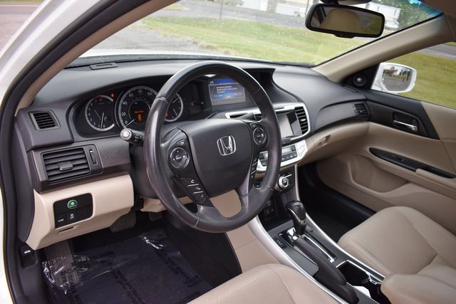 2013 Honda Accord Sedan 4dr V6 Automatic Touring - 23023855 - 1