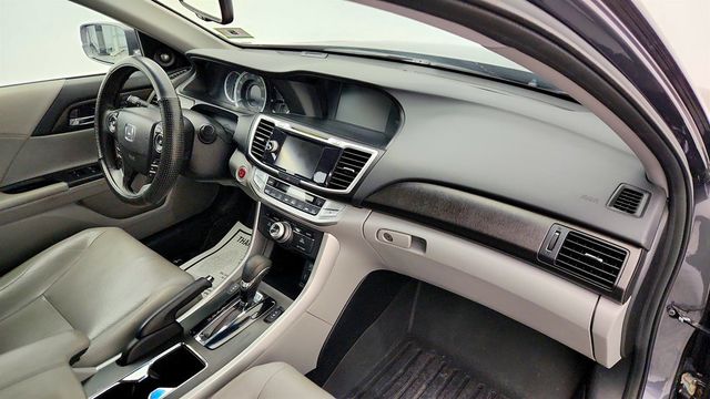 2013 Honda Accord Sedan 4dr V6 Automatic Touring - 22966825 - 24