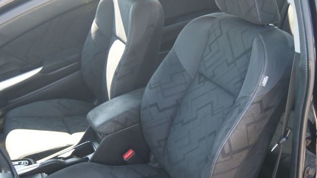 2013 Honda Civic Coupe JUST SERVICED , VERY CLEAN INSIDE AND OUT  - 22805590 - 31