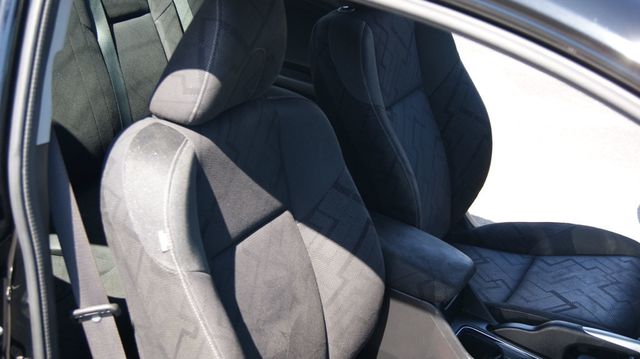 2013 Honda Civic Coupe JUST SERVICED , VERY CLEAN INSIDE AND OUT  - 22805590 - 38