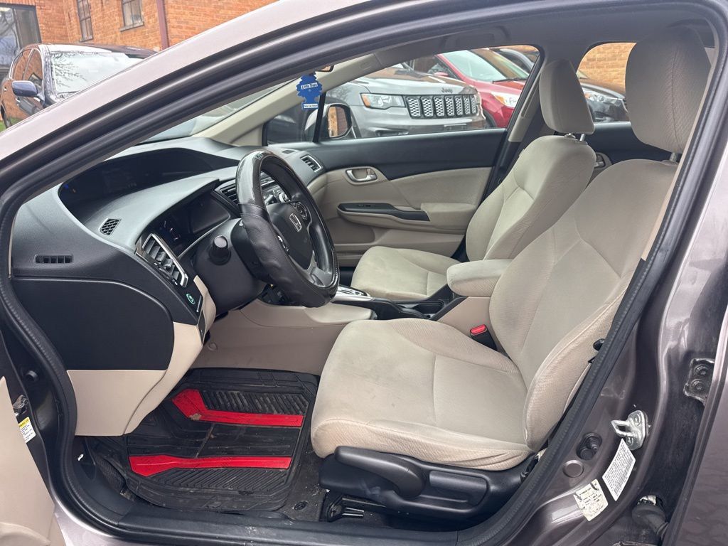 2013 Honda Civic Sedan 4dr Automatic LX - 23008936 - 16