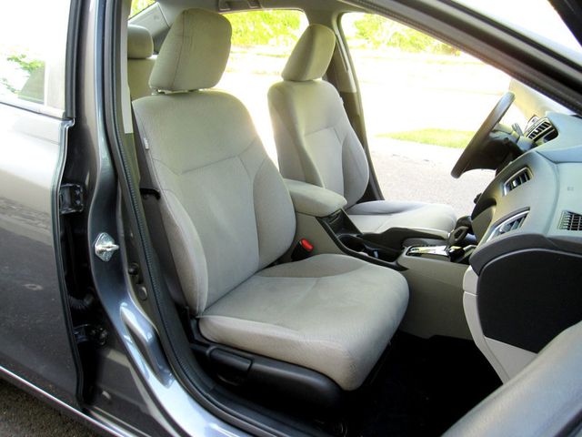 2013 Honda Civic Sedan 4dr Automatic LX - 23023141 - 21