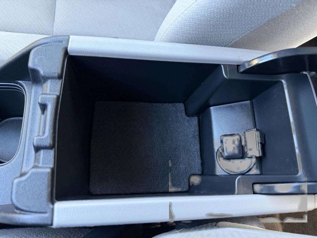 2013 Honda Civic Sedan 4dr Automatic LX - 22960690 - 40