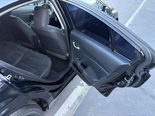 2013 Honda Civic Sedan 4dr Automatic LX - 23020079 - 24