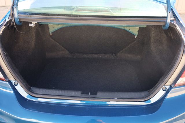 2013 Honda Civic Sedan 4dr Automatic LX - 22833554 - 11