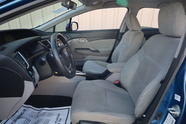 2013 Honda Civic Sedan 4dr Automatic LX - 22833554 - 15