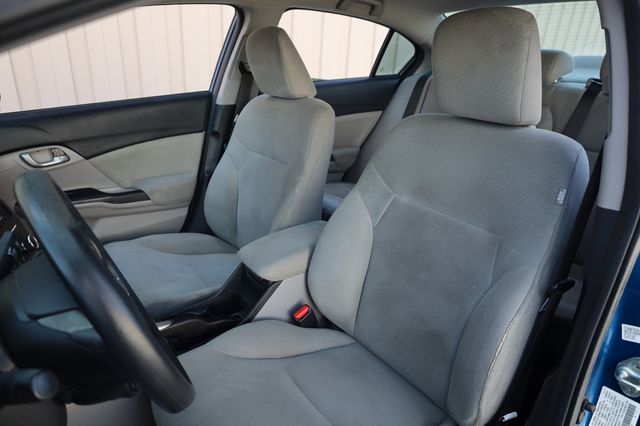 2013 Honda Civic Sedan 4dr Automatic LX - 22833554 - 16