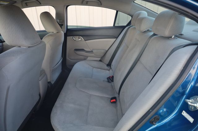 2013 Honda Civic Sedan 4dr Automatic LX - 22833554 - 19