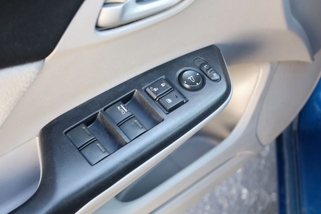 2013 Honda Civic Sedan 4dr Automatic LX - 22833554 - 34