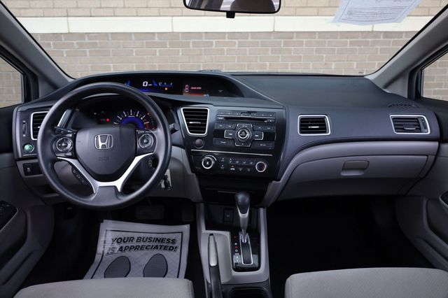 2013 Honda Civic Sedan 4dr Automatic LX - 22925233 - 16
