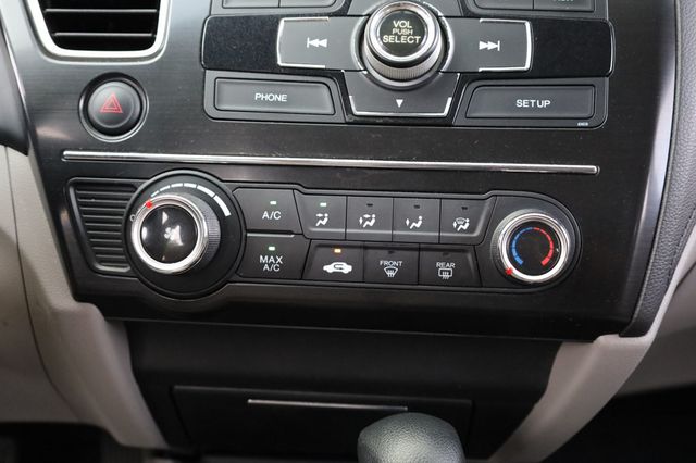 2013 Honda Civic Sedan 4dr Automatic LX - 22925233 - 24