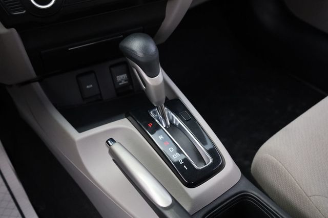 2013 Honda Civic Sedan 4dr Automatic LX - 22925233 - 27