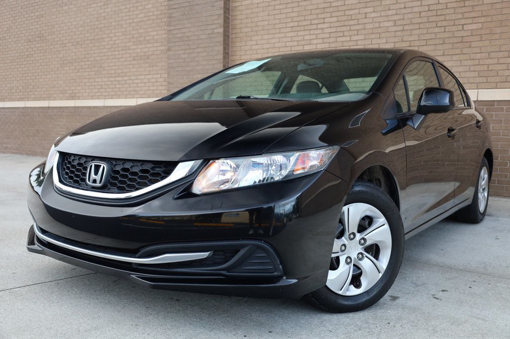 2013 Honda Civic LX photo 4