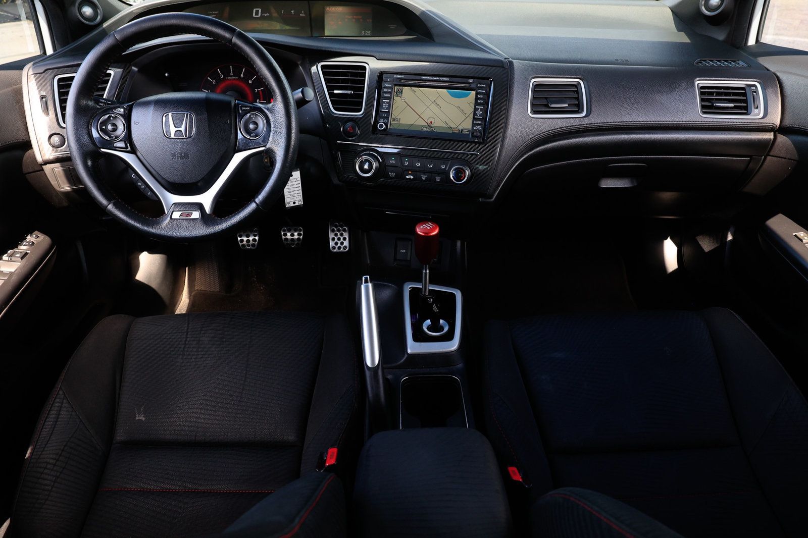 2013 Honda Civic Si photo 2