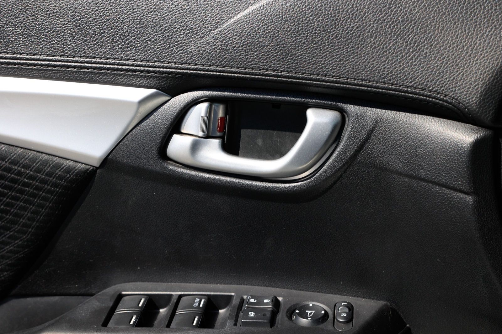 2013 Honda Civic Si photo 43