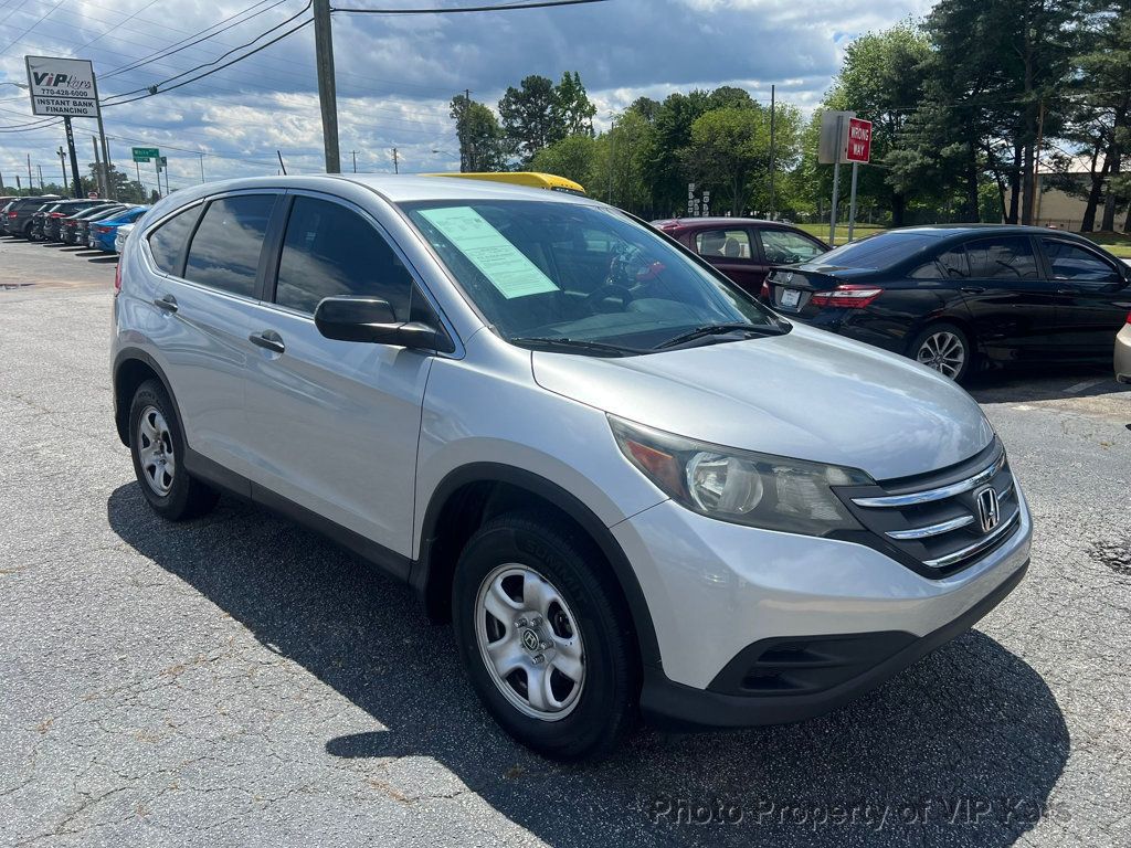 2013 Honda CR-V LX photo 3
