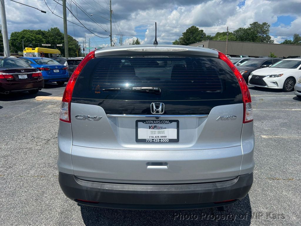 2013 Honda CR-V LX photo 5