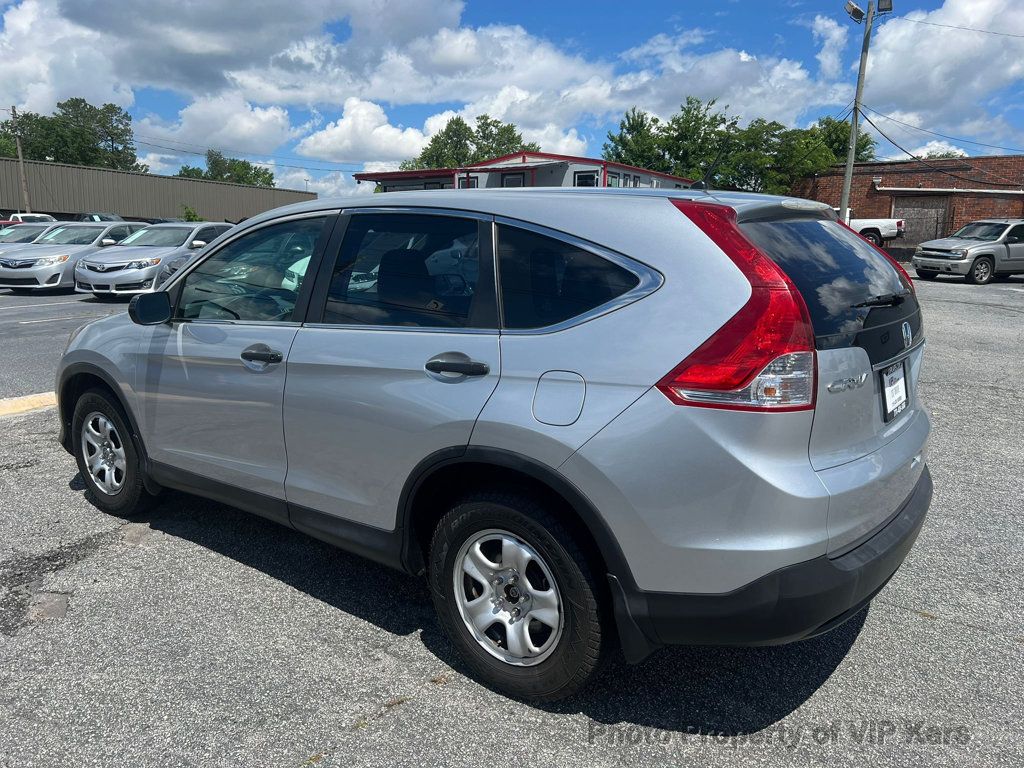 2013 Honda CR-V LX photo 6