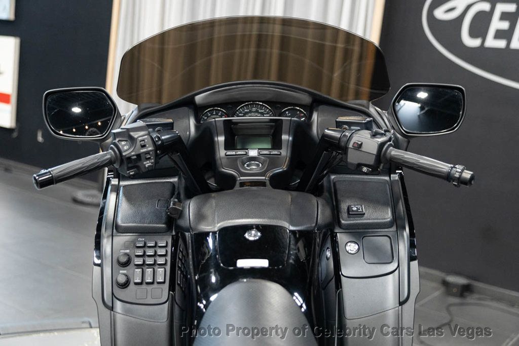 2013 Honda F6B Deluxe  - 23030660 - 17