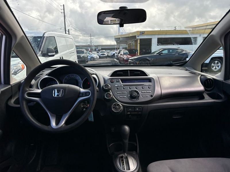2013 Honda Fit 5dr Hatchback Automatic - 23045255 - 12