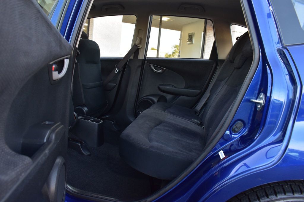 2013 Honda Fit Sport Navi photo 17