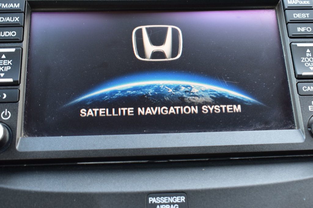 2013 Honda Fit Sport Navi photo 24