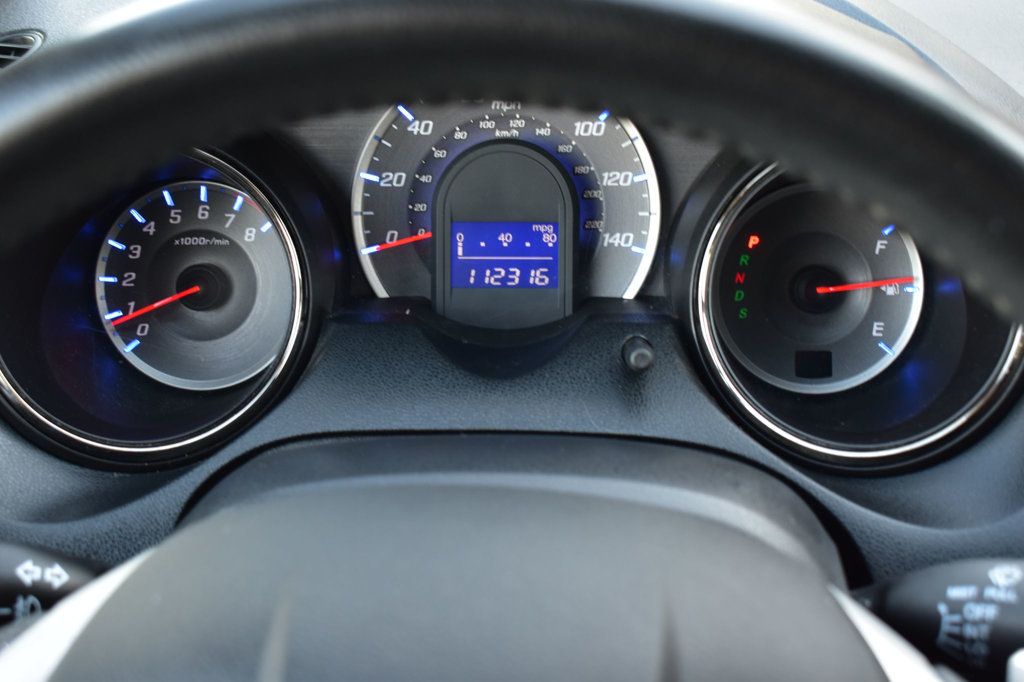2013 Honda Fit Sport Navi photo 28