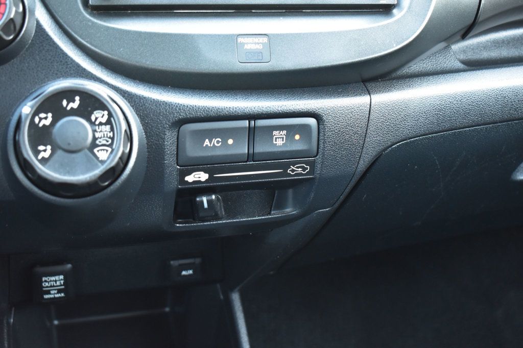 2013 Honda Fit Sport Navi photo 30