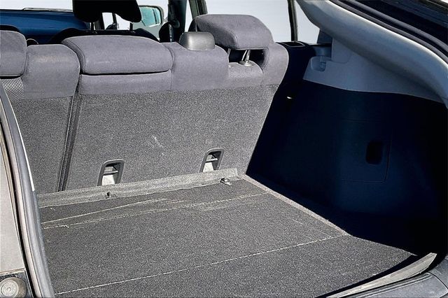 2013 Honda Insight 5dr CVT LX - 22946089 - 32