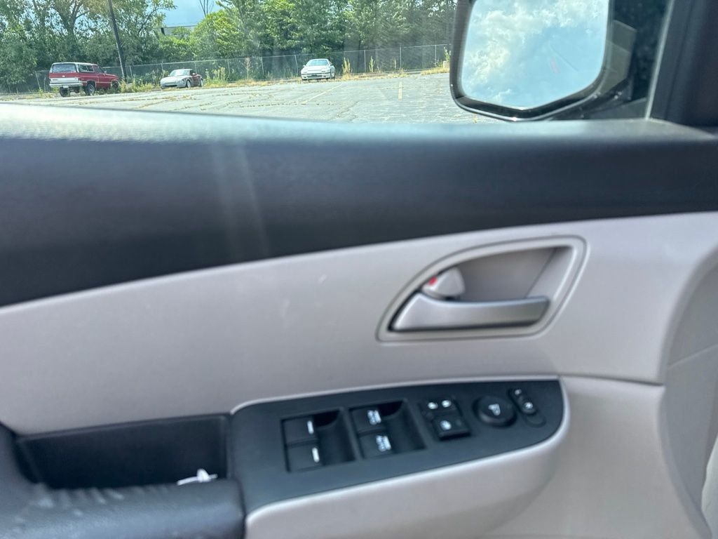 2013 Honda Odyssey 5dr EX - 23075884 - 9