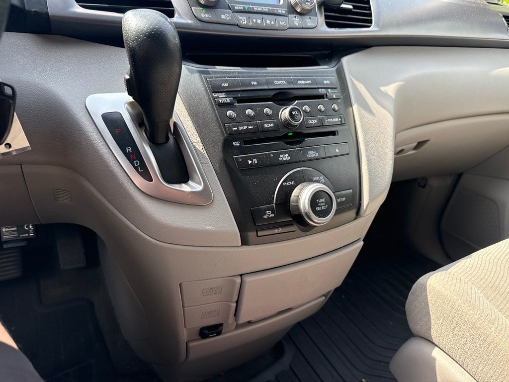 2013 Honda Odyssey 5dr EX - 23075884 - 16