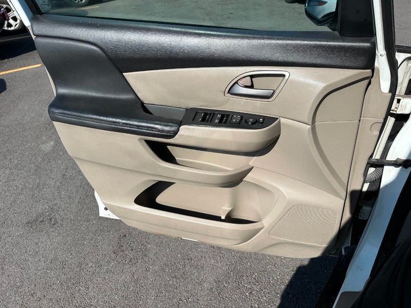 2013 Honda Odyssey 5dr EX-L - 22918915 - 12